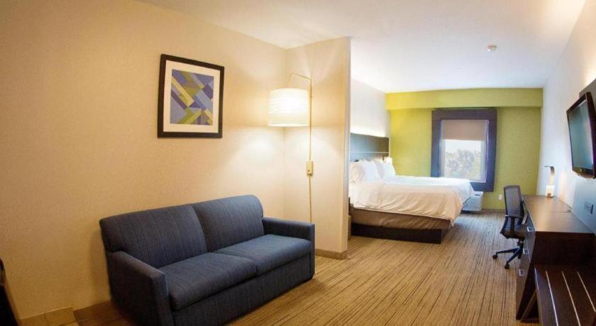 Holiday Inn Express Hotel & Suites פורט שארלוט מראה חיצוני תמונה
